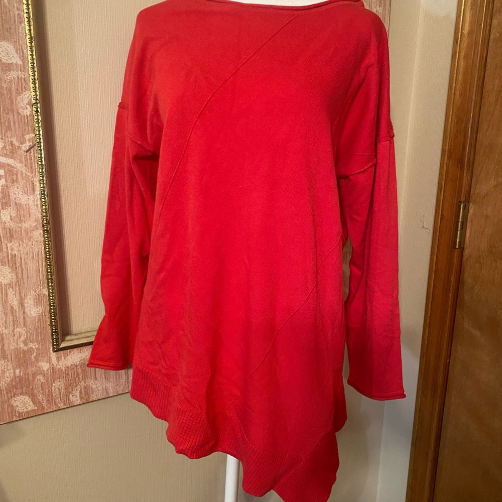 “verve ami” Dark Pink Asymmetrical Hem Sweater